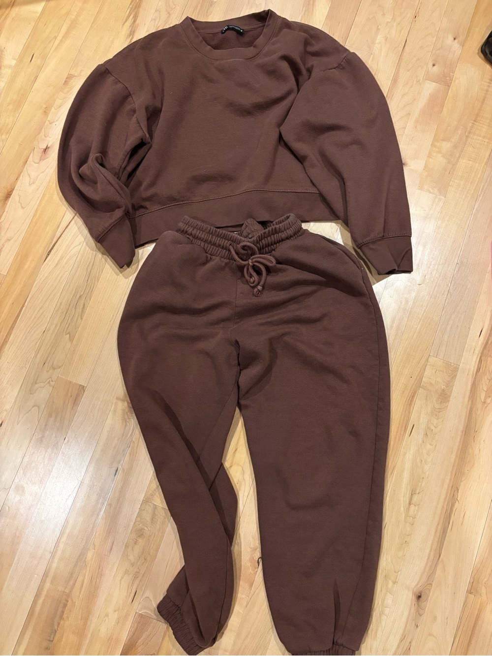 Zara Women’s Small Sweatshirt and Pants Set